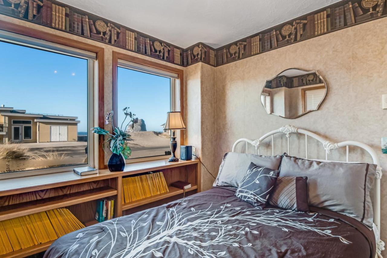 Villa Sea Stack View Pacific City Exterior foto